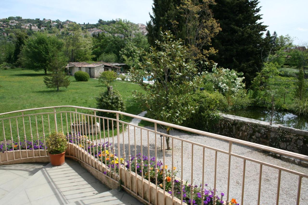 Hotel-Restaurant Le Moulin De La Camandoule Fayence Exterior foto
